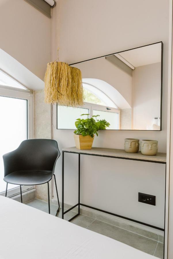 Manolis Loft Apartment, Rhodes Town Rhodes City المظهر الخارجي الصورة