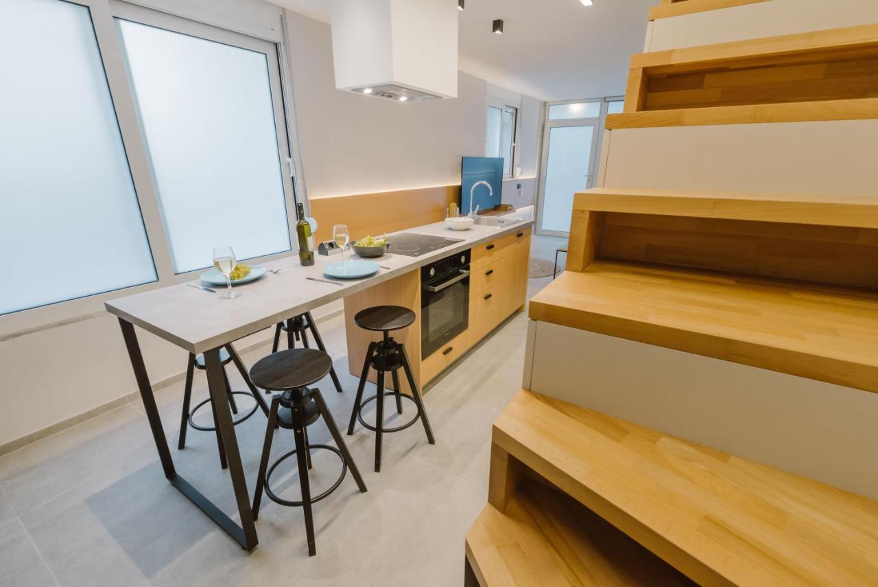 Manolis Loft Apartment, Rhodes Town Rhodes City المظهر الخارجي الصورة